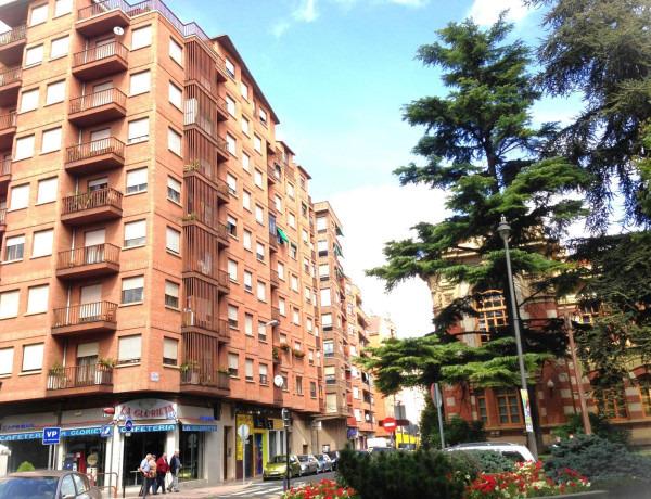Piso en venta en  Calle Capitán Gaona / AVDA DE LA PAZ, Logroño photo 3