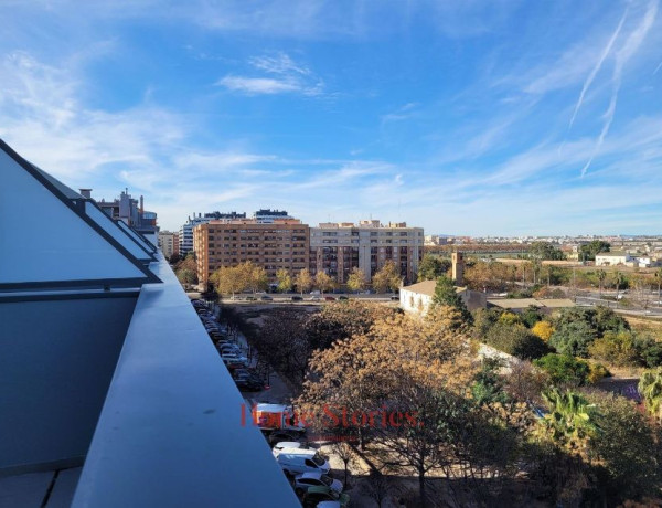 Ático en venta en  Rascanya , València photo 1