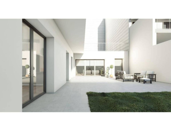 Bajo en venta en Calle de Pere Fizes, Terrassa thumbnail 1
