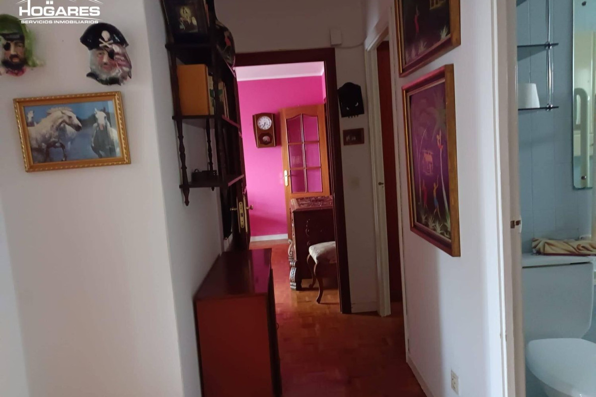Venta de bajo en Calle de Pi y Margall, Vigo
photo 3