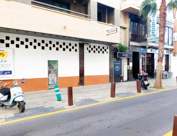 Local en venta en calle José Martínez Ruiz Azorín photo 2