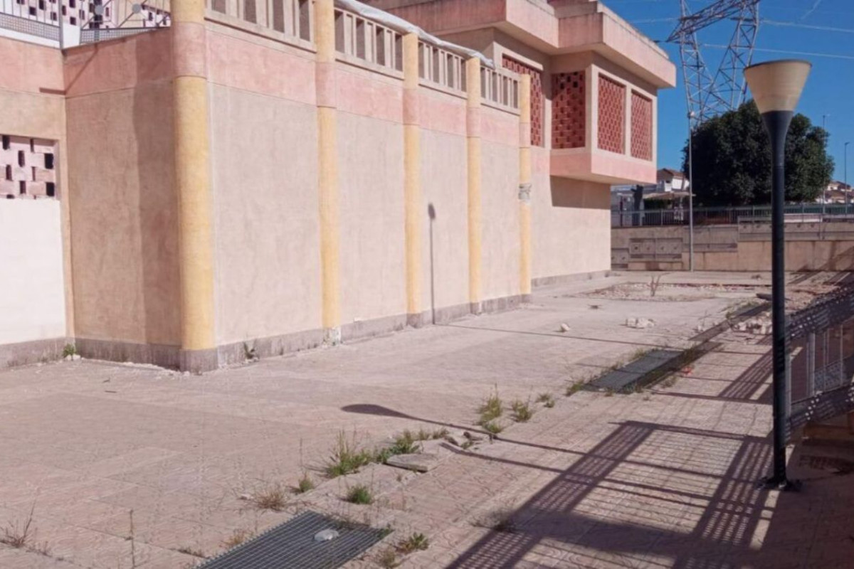 Properties for sale and rent in Spain photo 2