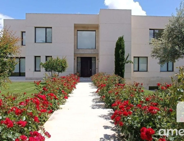 Chalet independiente en venta en , Ciudalcampo photo 3