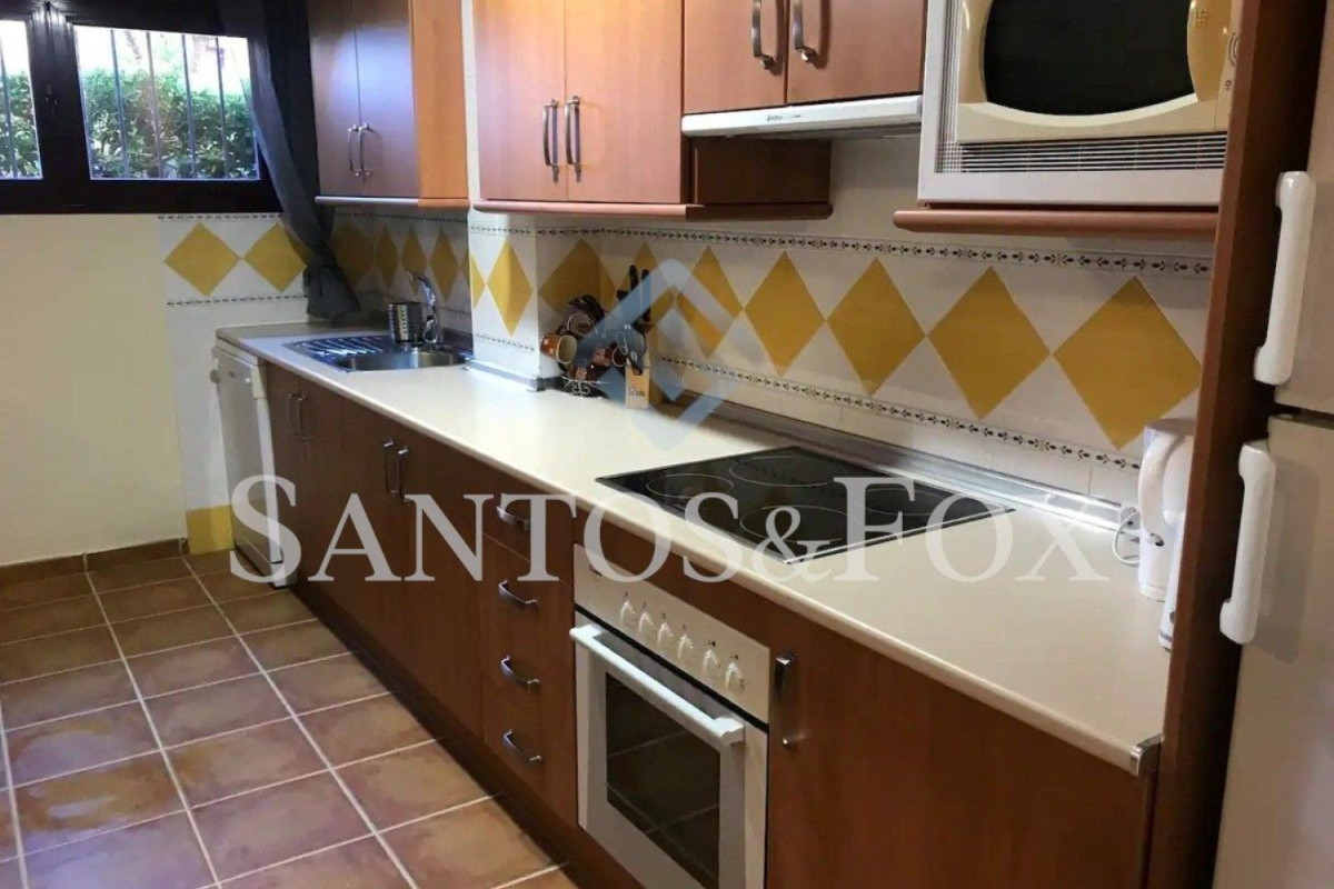 Продажа квартиры на Эль Параисо, Бенахавис
photo 5
