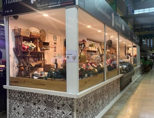 Local en venta en plaza del Baró de Cortés, 30 photo 2