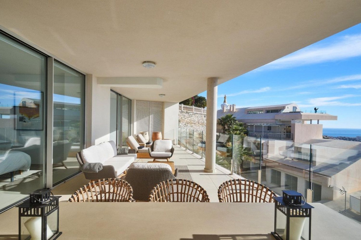 Sale of apartment in Calle Rododendro s/n, Benalmádena
photo 4