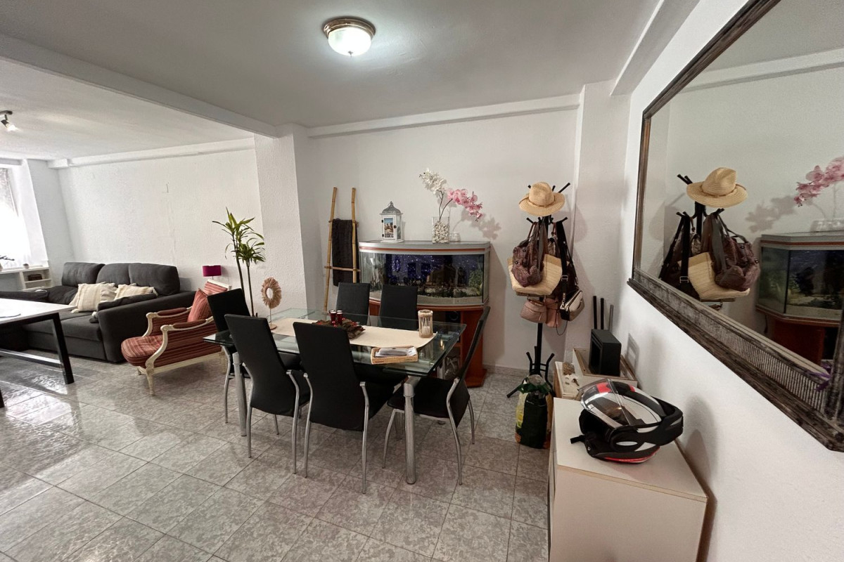 Продажа квартиры на Calle LINDA VISTA, 18, Марбелла
photo 3