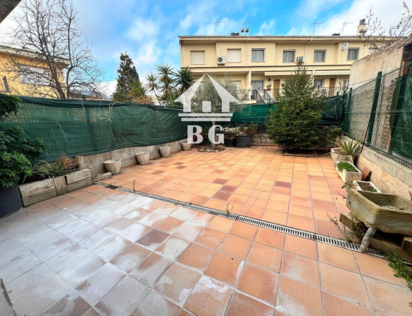 Chalet adosado en venta en , Santa Coloma de Farners photo 3