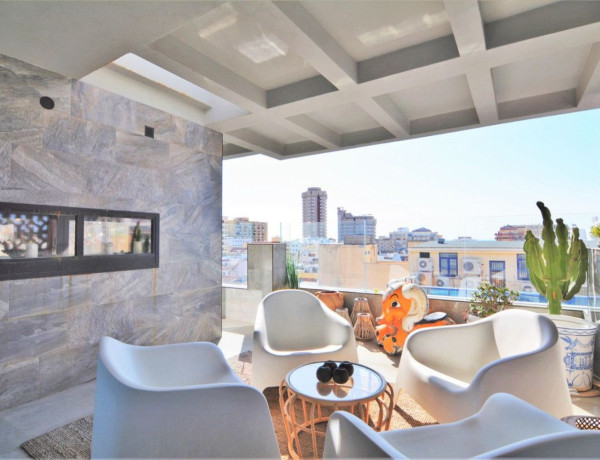 Piso en venta en  Av. Condes de San Isidro, Fuengirola photo 4