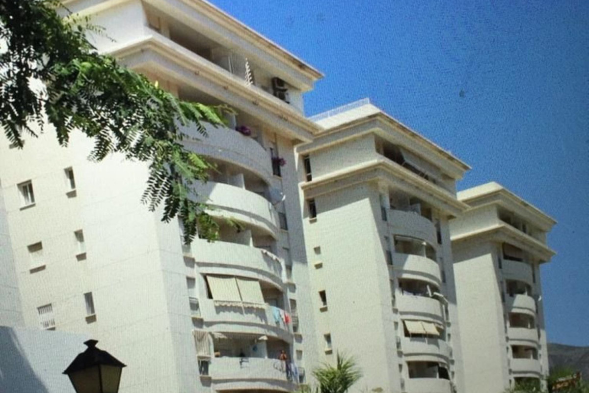 Venta de piso en Domingo Ortega, 25, Fuengirola
 photo 2