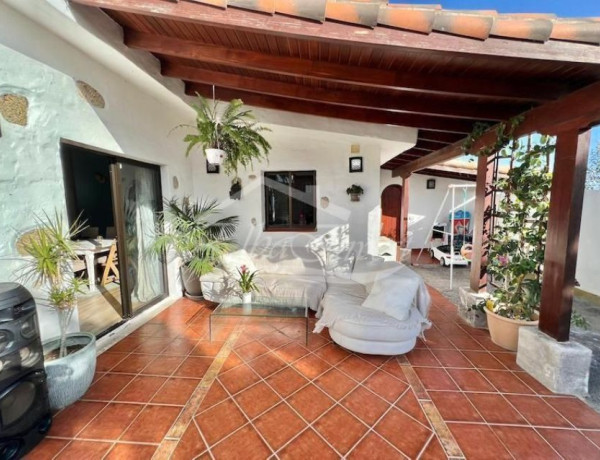 Detached villa for sale in  San Miguel de Abona , San Miguel de Abona photo 1