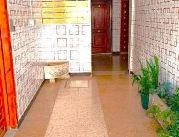 Piso en venta en  Calle Virgen de los Desamparados, Dos Hermanas photo 4