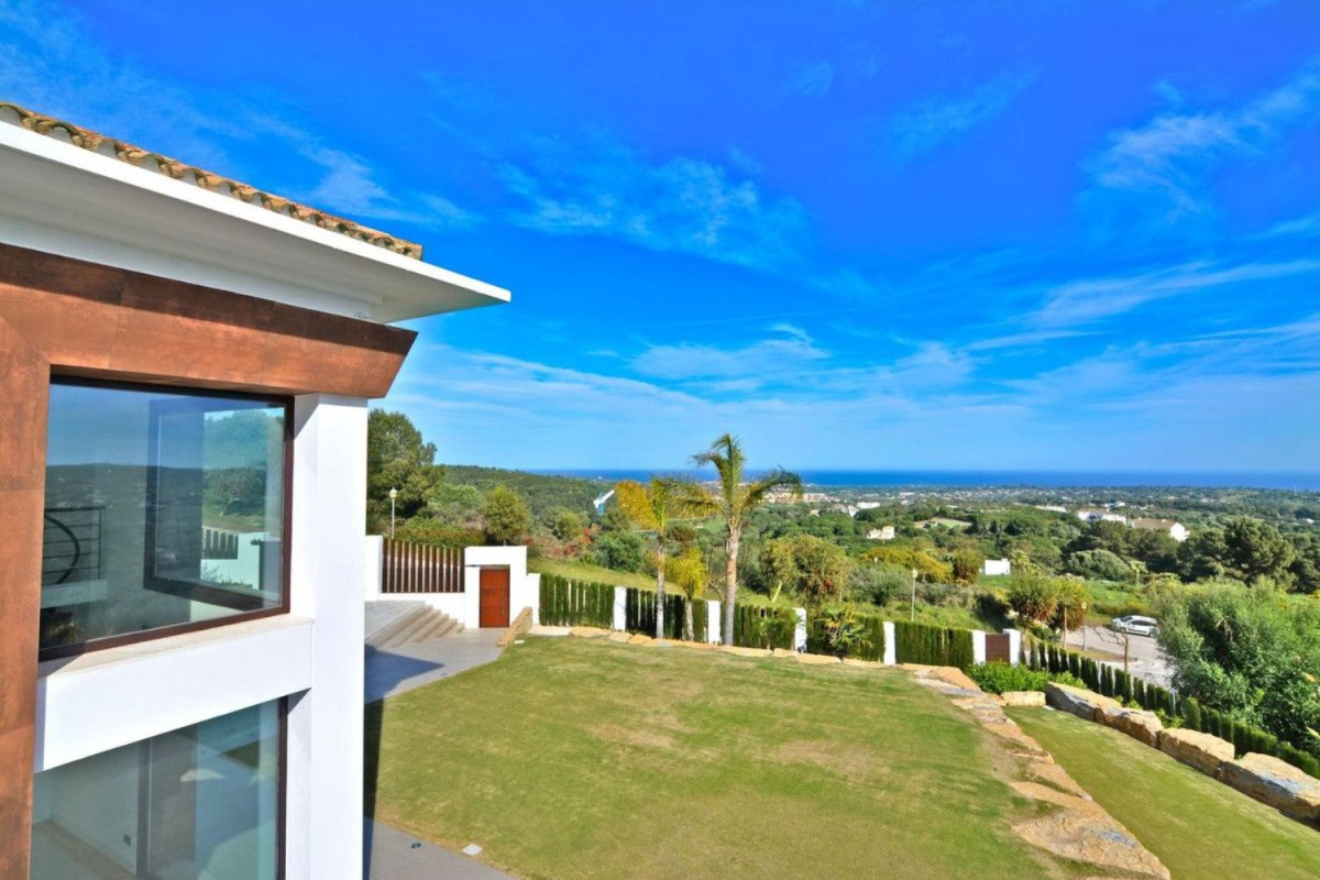 Продажа отдельного шале в Av. de la Reserva Sotogrande, Сотогранде photo 3