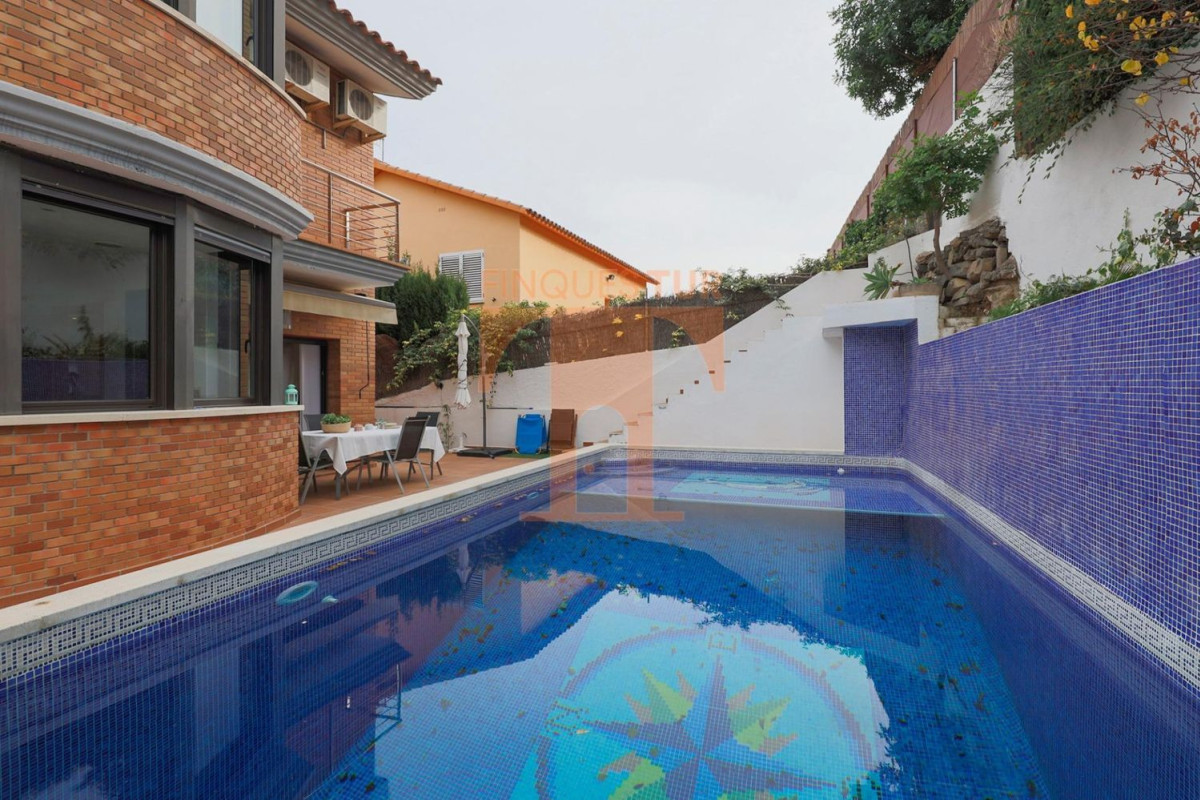 Casa o chalet independiente en venta en Premià de Dalt, Premià de Dalt
 photo 4