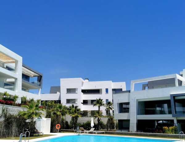 Apartment for sale in Torrevigia, Estepona photo 1