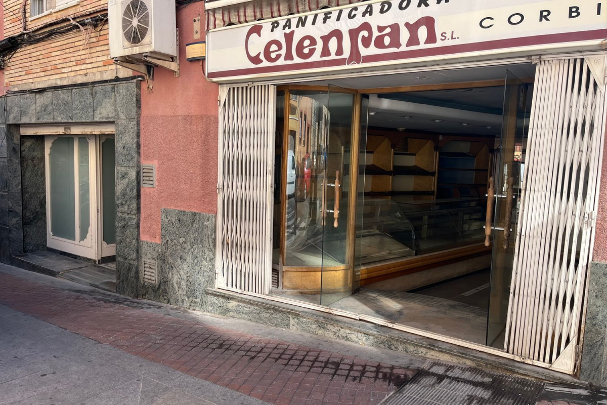 Propiedades en venta y alquiler en España photo 2
