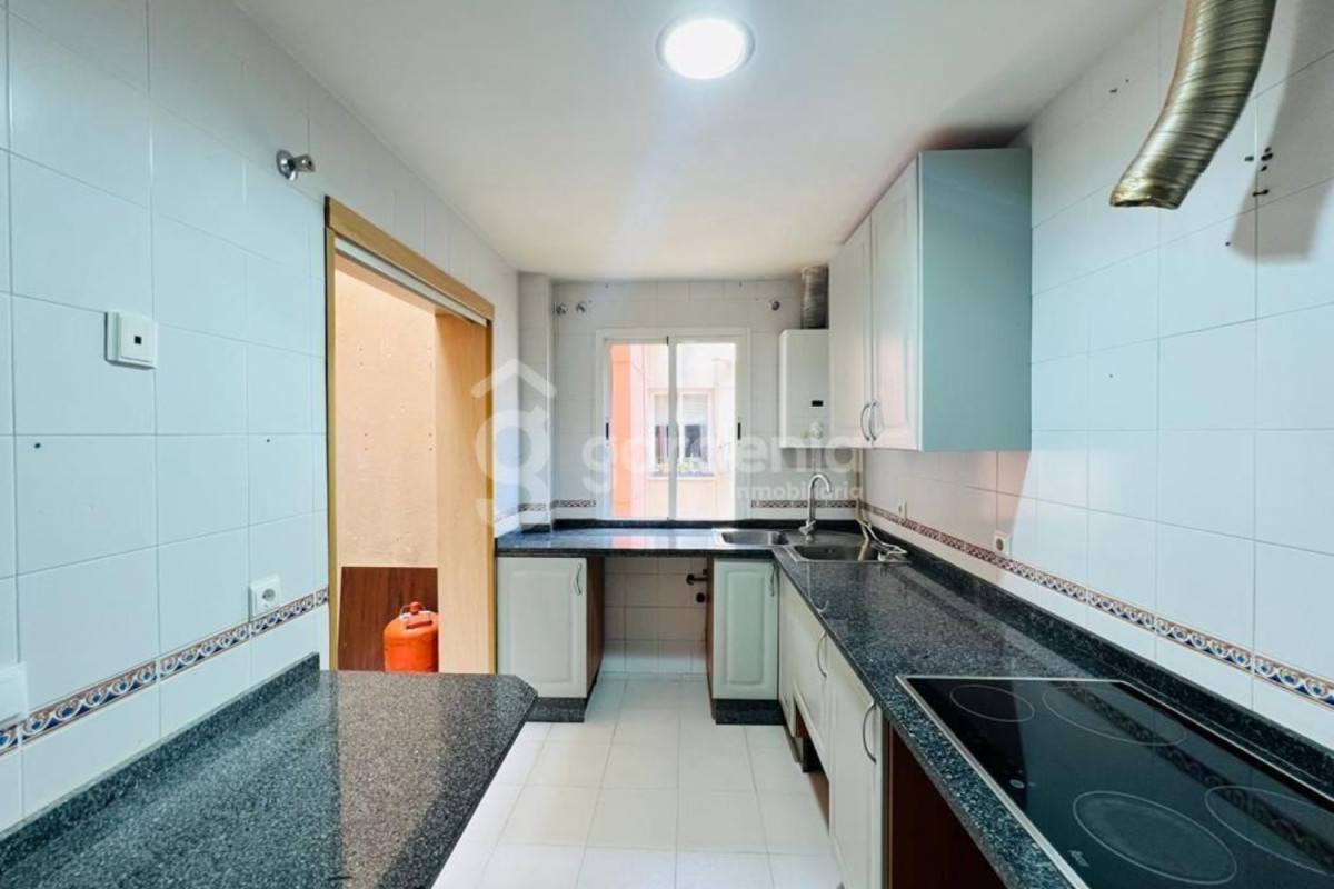 Piso en venta en avenida Palomares, Coria del Río
photo 3