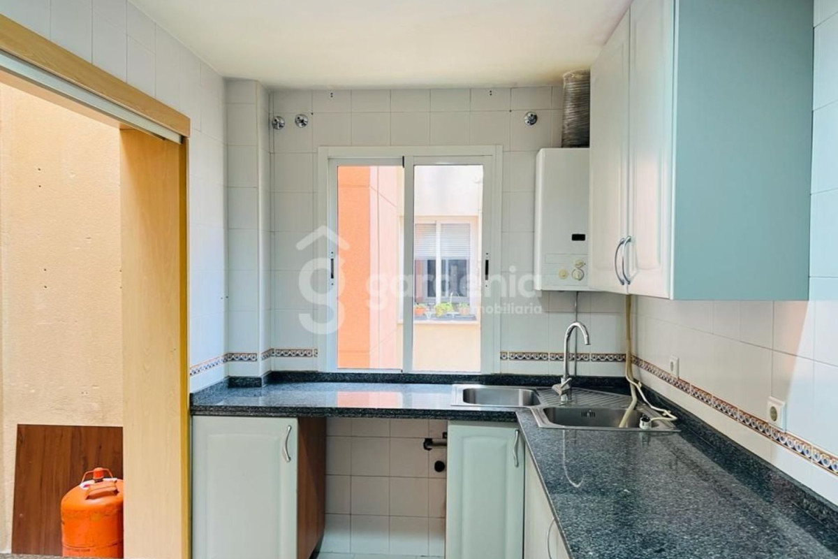 Piso en venta en avenida Palomares, Coria del Río
photo 4