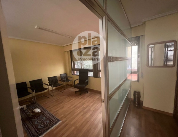 Office for sale at Calle Alfonso VIII , Burgos thumbnail 2