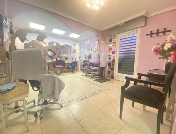 First floor for sale in  Calle Navalcarnero, Alcorcón photo 2