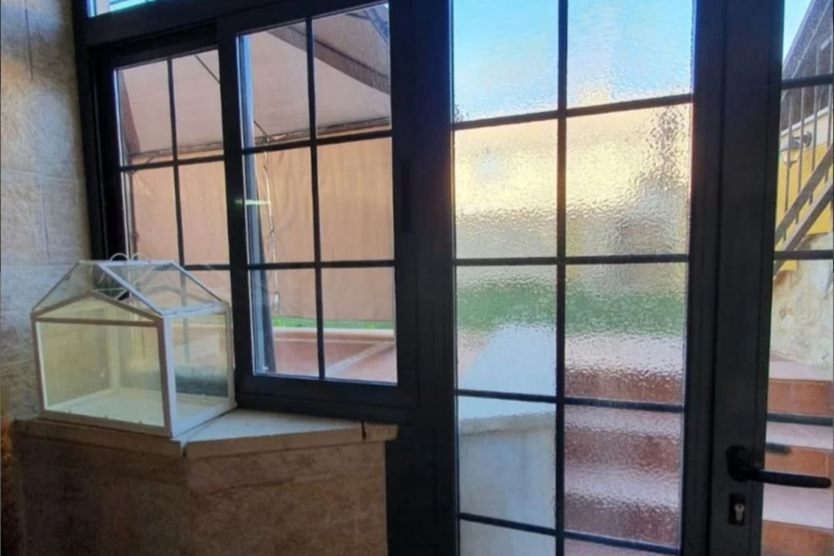 Venta de chalet adosado en  Xxxxx s/n , Torrejón de Ardoz photo 5