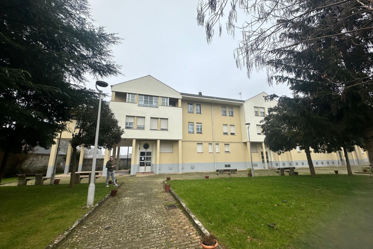 Piso en venta en avenida el Pantano, 5, Cubillos del Sil
photo 2