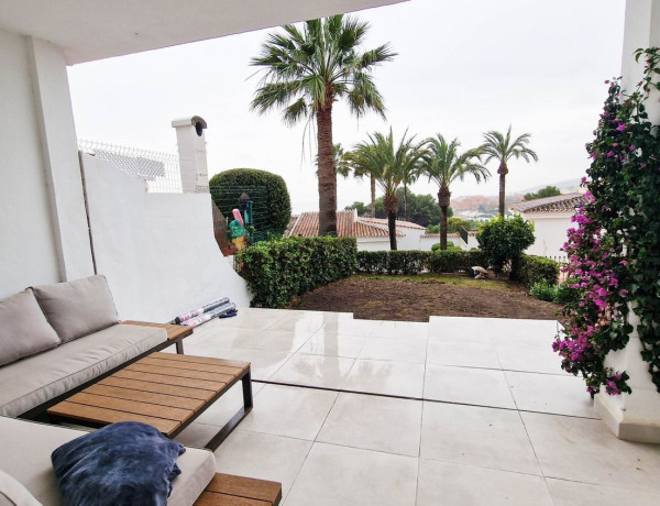 Chalet adosado en venta en  Urbanización Cármenes los el Hacho, 35 , Manilva photo 4
