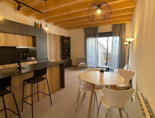 Semi-detached house for sale in  Rambla de Sant Joan , Badalona photo 2