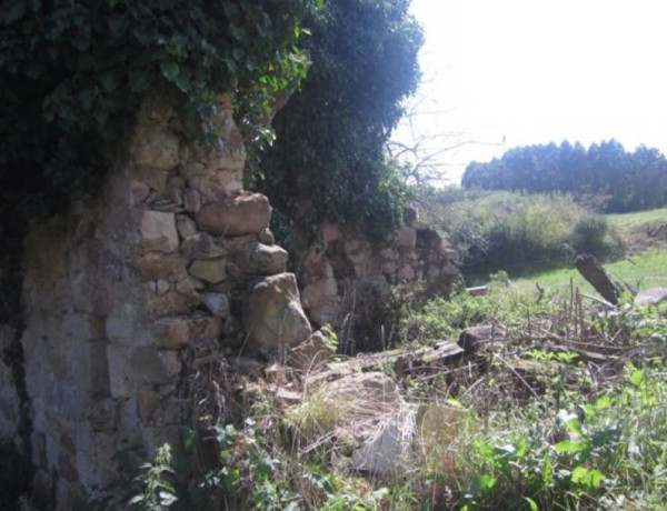 Chalet independiente en venta en , Comillas photo 1