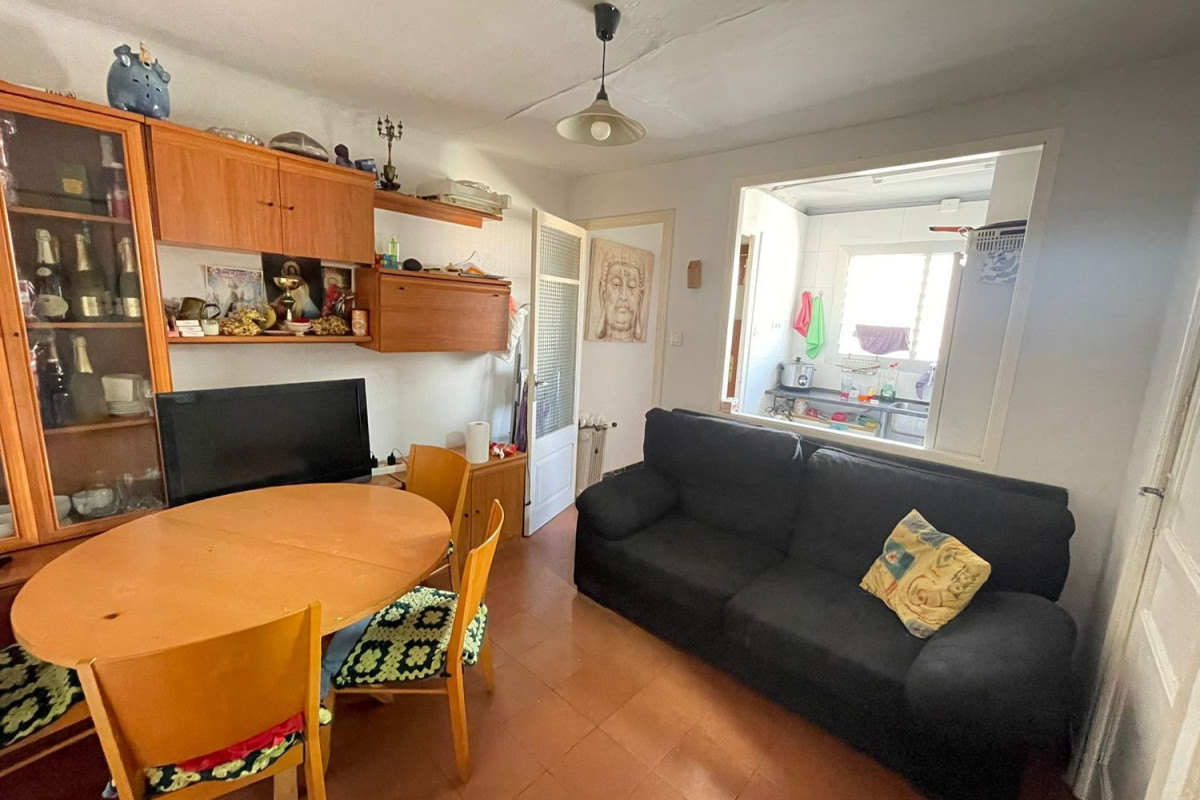Venta de piso en Santa Eulàlia, Hospitalet de Llobregat
photo 1