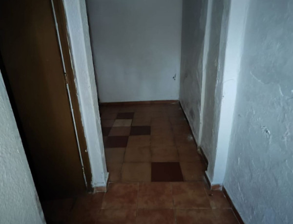 Таунхаус на продажу в Plaza San Ignacio de Loyola , Badajoz photo 1