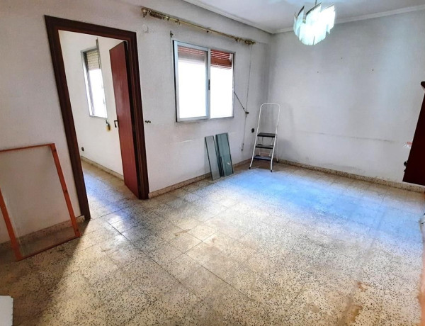 Продажа квартиры в  Calle del Poeta Alberola, València photo 2