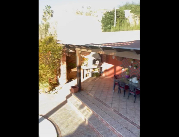 Chalet independiente en venta en Ronda le faro, Mijas photo 1