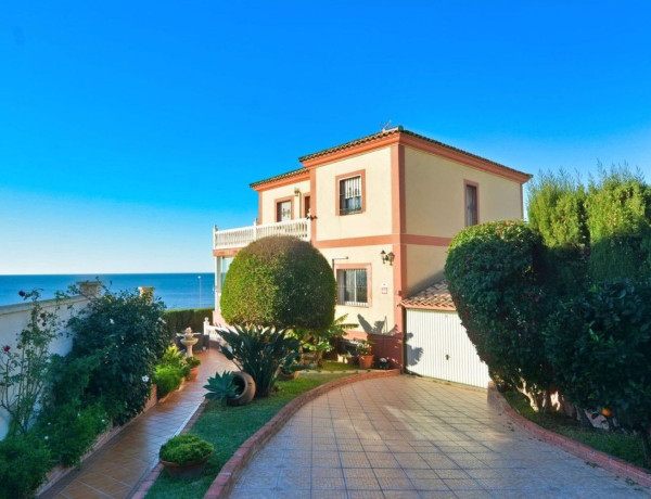 Chalet independiente en venta en Ronda le faro, Mijas thumbnail 1