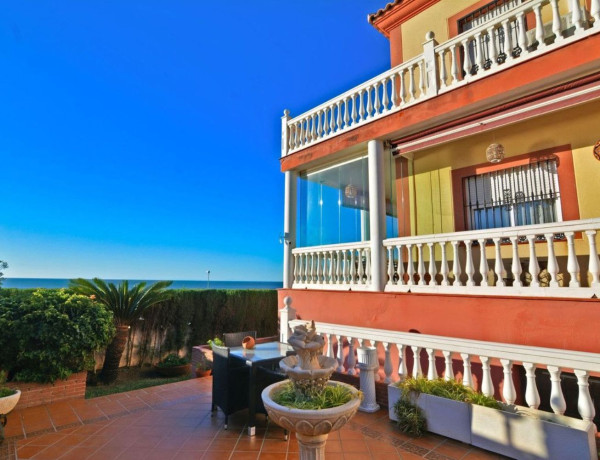 Chalet independiente en venta en Ronda le faro, Mijas thumbnail 2