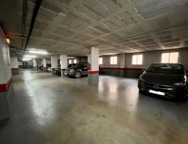 Garaje en venta en  Travesía de Santa Eugènia, 54 , Salt photo 3