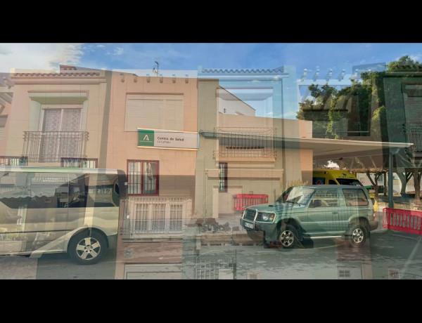Semi-detached house for sale in Calle Doctor Cristóbal Urrea Acosta , Almería thumbnail 1