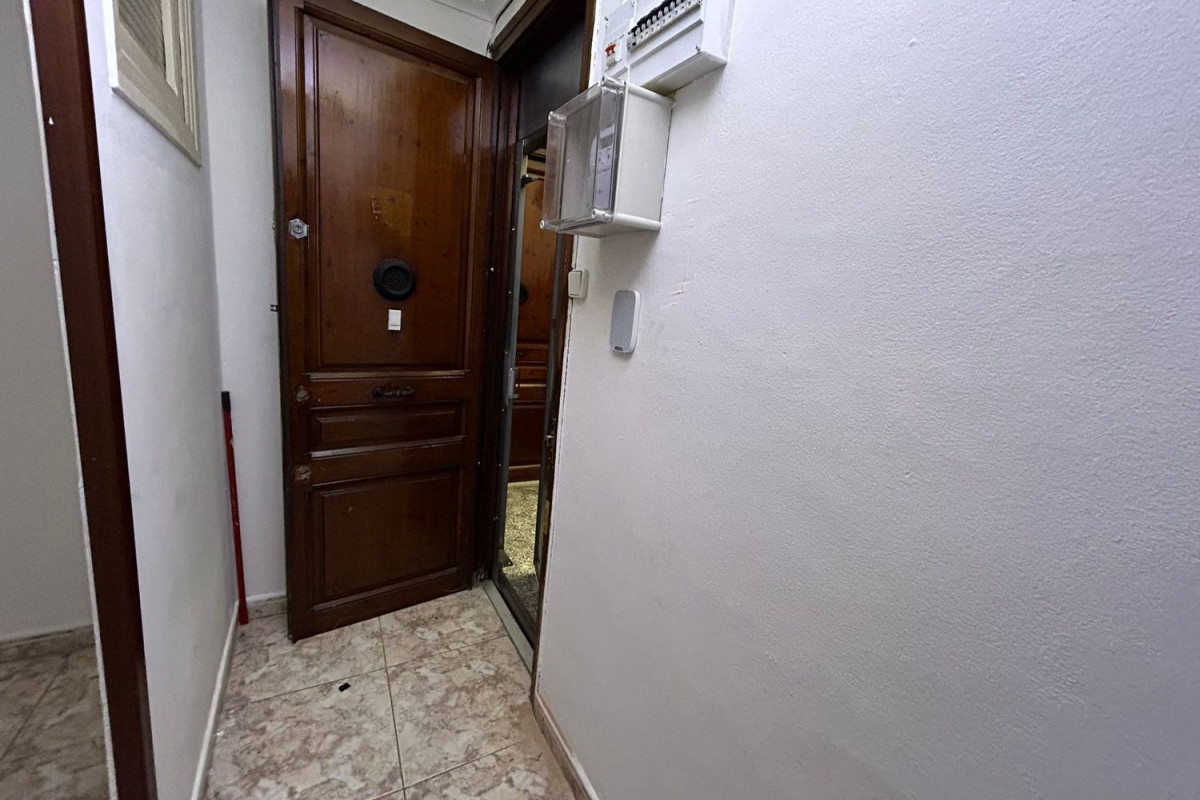 Продажа квартиры на Calle Santa Eulàlia, Госпиталет-де-Льобрегат
 photo 4