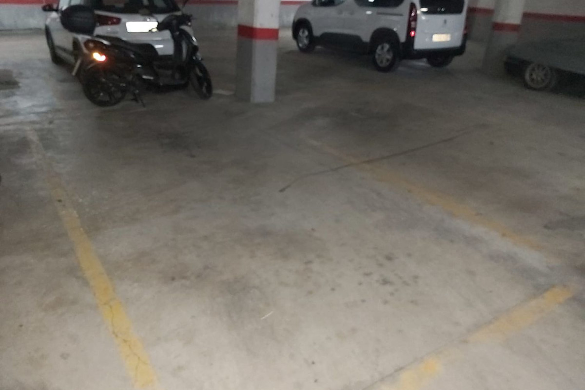 Venta de garaje en Avenida vila de blanes, 148 , Lloret de Mar photo 3