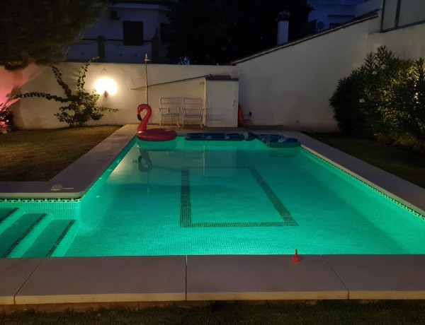 Коттедж на продажу в  Calle Tomillo, 27, Alhaurín el Grande photo 4