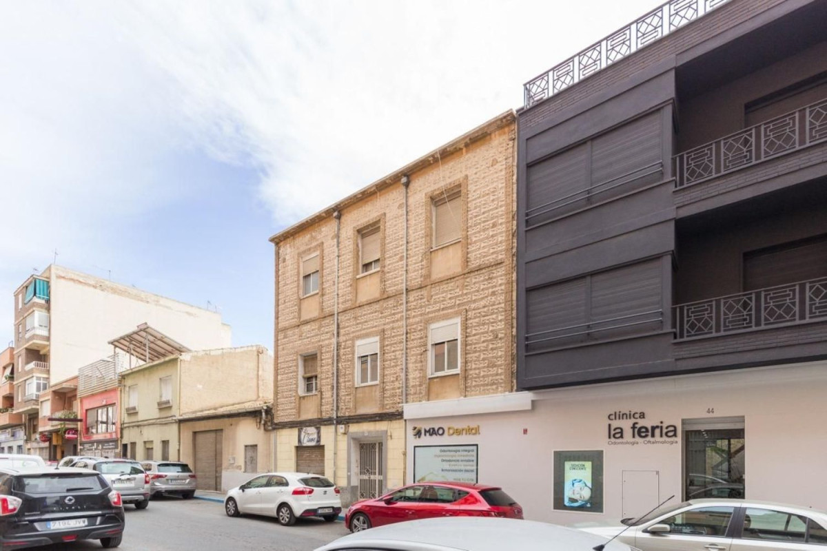 Sprzedaż mieszkania w Plaza de Toros - Avenida Chapí - Trinquete, Elda
 photo 2