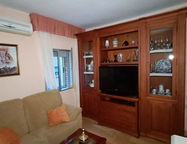 Продажа квартиры в  Calle Astorga, 4, Zaragoza photo 1