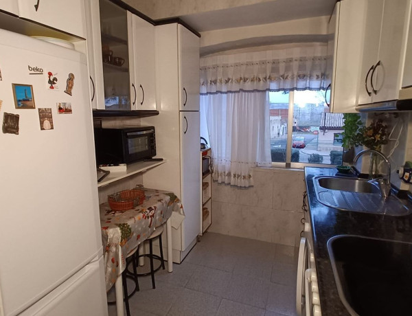 Продажа квартиры в  Calle Astorga, 4, Zaragoza photo 4