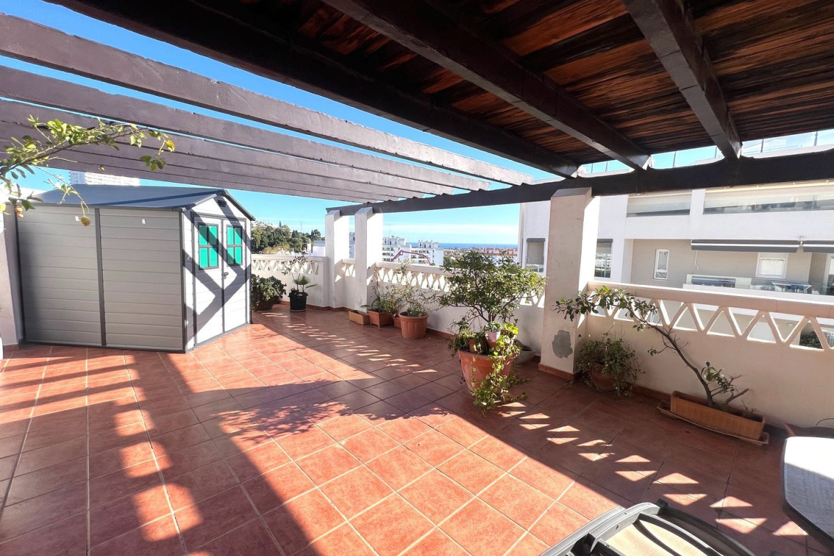 Penthouse sale in  Calle Quevedo, Marbella photo 2