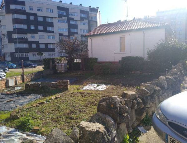 Detached villa for sale in  Calle Toloño, 14, Miranda de Ebro photo 2