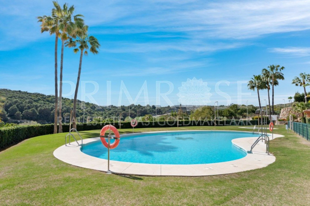 Penthouse sale in Doña Julia Golf , Casares photo 4