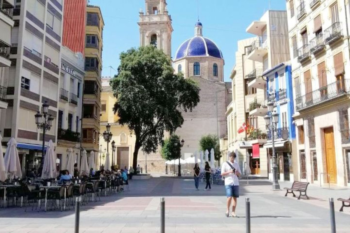 Sale of apartment in Calle de la Cantant Vendrell, Sueca
photo 1