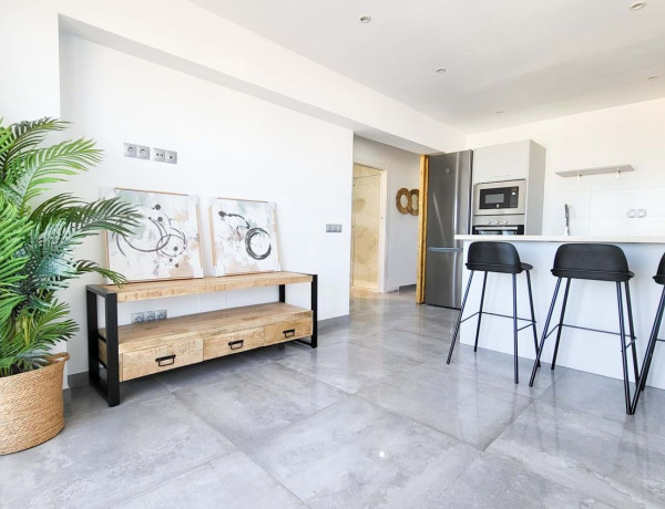 Piso en venta en  Arroyo de la Miel , Benalmádena photo 1