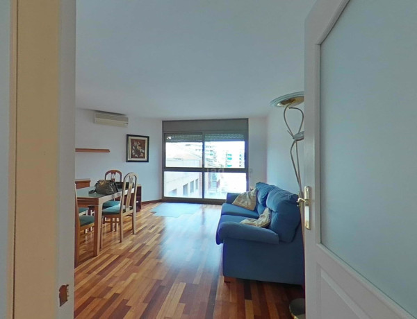 Piso en venta en  Instituts , Lleida photo 3