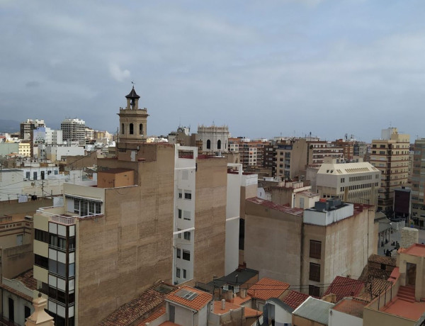 Ático en venta en Calle D’ Enmig, 11, Castellón de la Plana / Castello de la Plana photo 1